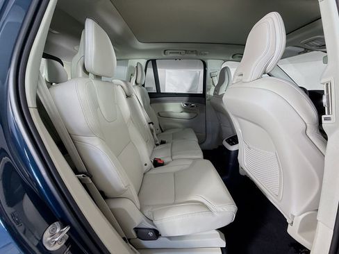 New 2026 Volvo XC90 T8 Ultra w/ Protection Package Premier AWD/4WD image 30