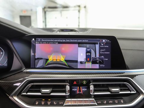 Used 2021 BMW X5 M50i w/ Executive Package image 18