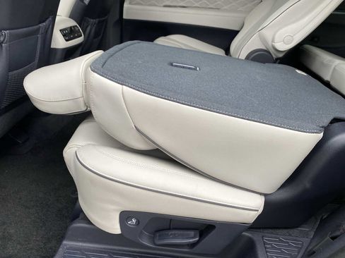 Certified 2021 Hyundai Palisade Calligraphy image 29