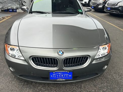 Used 2004 BMW Z4 2.5i image 8