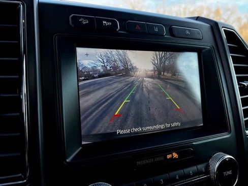 Used 2020 Ford Expedition Limited image 44