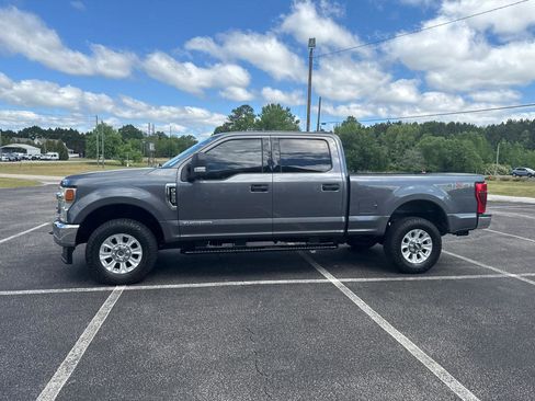 Used 2022 Ford F250 XLT AWD/4WD image 10