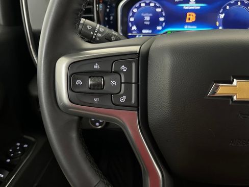 Used 2023 Chevrolet Silverado 1500 LT AWD/4WD image 60