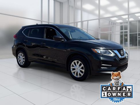 Used 2020 Nissan Rogue S FWD image 8
