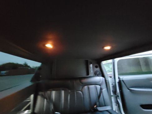 Used 2013 Lincoln MKT Limo AWD image 55