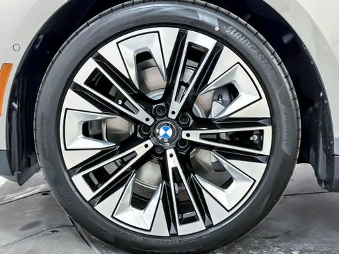 New 2026 BMW 530i RWD image 24