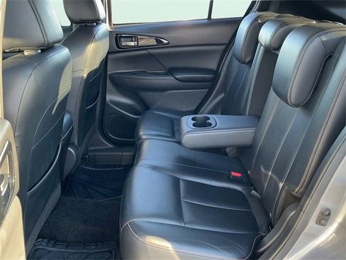 Used 2019 Mitsubishi Eclipse Cross SEL image 15