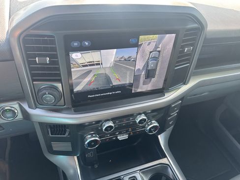 Used 2025 Ford F150 Lightning XLT image 20