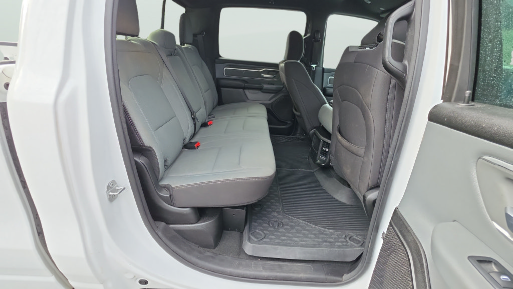 Used 2022 RAM 1500 Big Horn AWD/4WD image 18