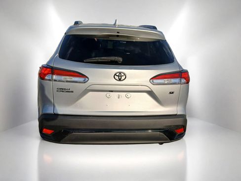 Used 2024 Toyota Corolla Cross AWD Hybrid image 6