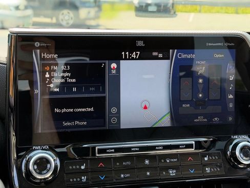 Used 2021 Toyota Highlander Platinum AWD/4WD image 14