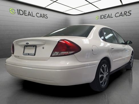Used 2006 Ford Taurus SE FWD image 5