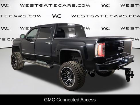 Used 2018 GMC Sierra 1500 Denali w/ Denali Ultimate Package AWD/4WD image 45