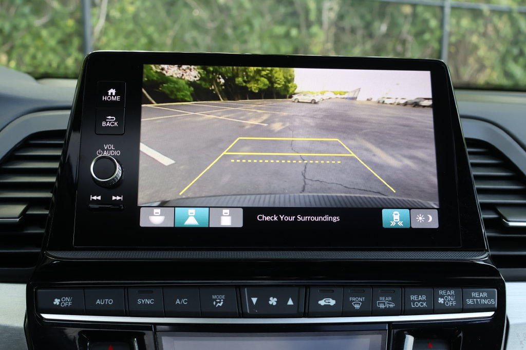Used 2025 Honda Odyssey EX-L image 16
