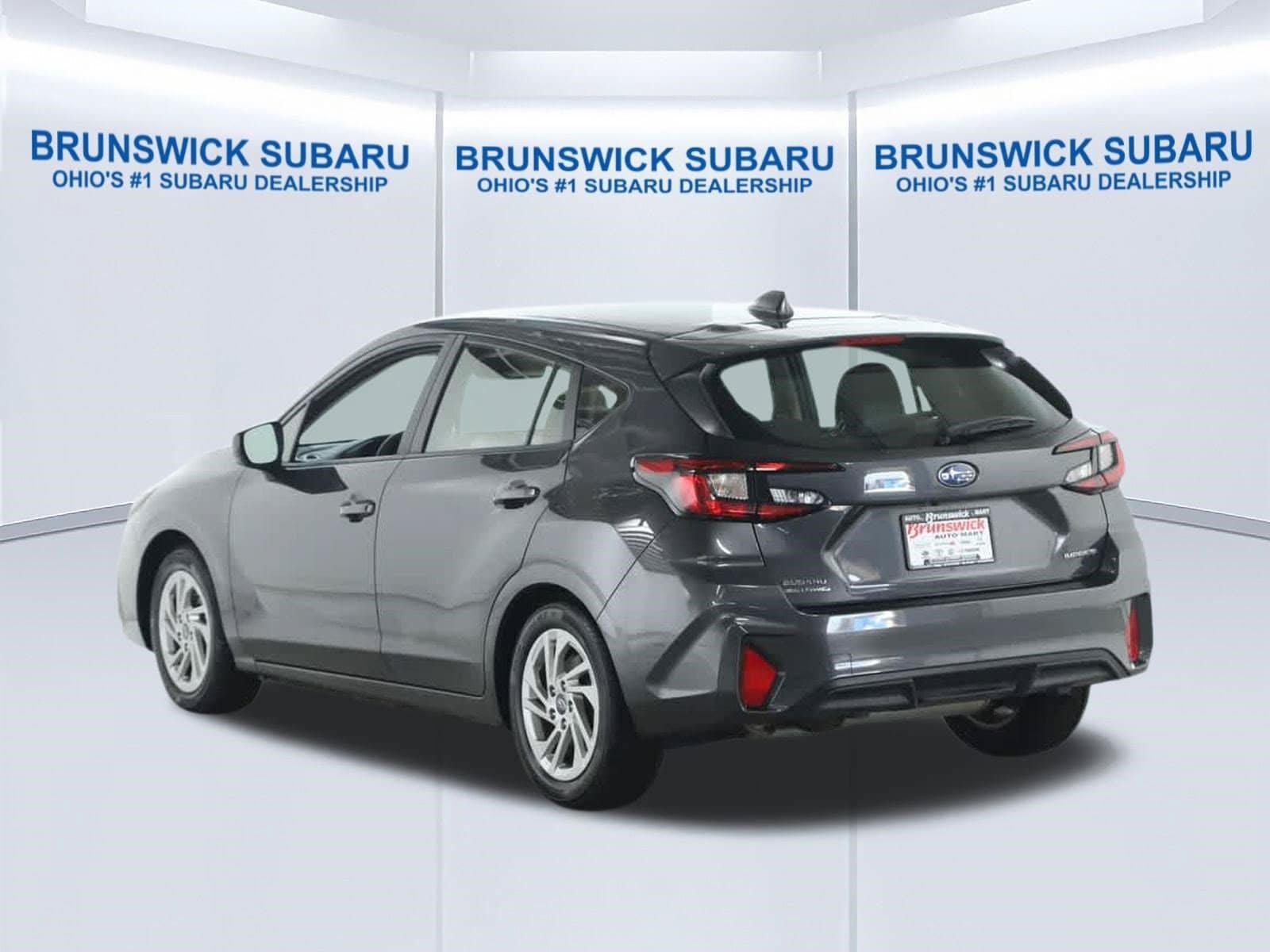 Certified 2024 Subaru Impreza 2.0i AWD/4WD image 39