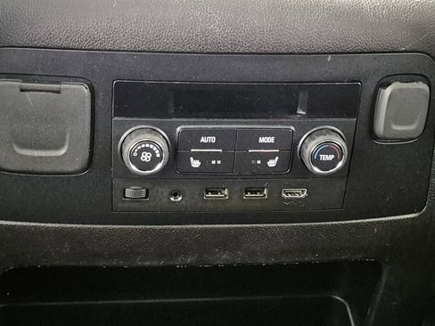 Used 2019 Chevrolet Tahoe Premier image 23