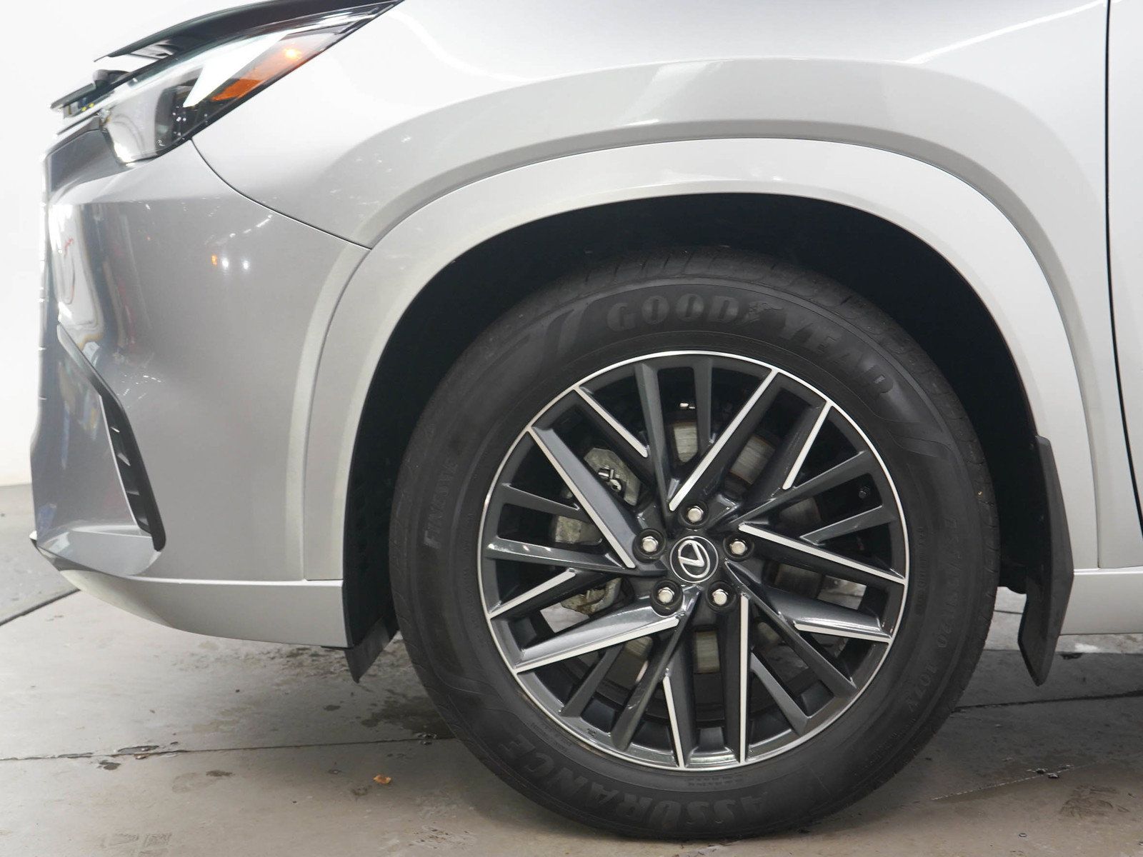 Used 2024 Lexus TX 350 AWD image 31
