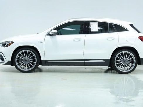 Used 2024 Mercedes-Benz GLA 35 AMG 4MATIC image 4