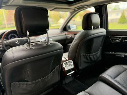 Used 2013 Mercedes-Benz S 550 4MATIC image 30