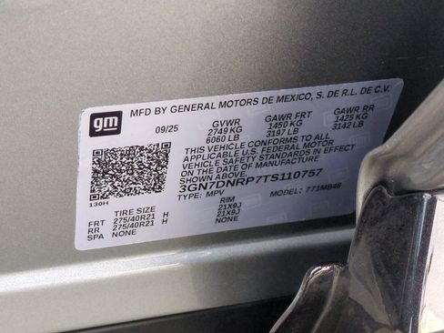 Used 2026 Chevrolet Equinox EV LT w/ Convenience Package II image 30