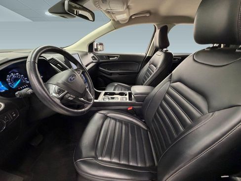 Used 2022 Ford Edge SEL w/ Convenience Package AWD/4WD image 4