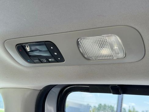 Used 2019 Honda Odyssey Elite image 40