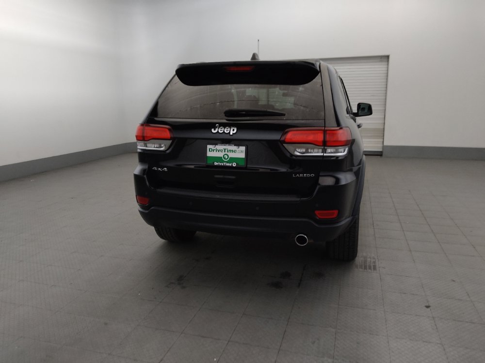 Used 2021 Jeep Grand Cherokee Laredo AWD/4WD image 7