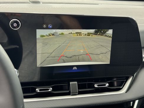 New 2026 Chevrolet Equinox LT image 20