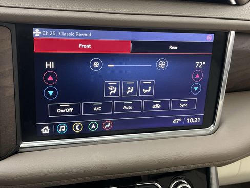 Certified 2021 GMC Yukon Denali w/ Denali Ultimate Package image 24