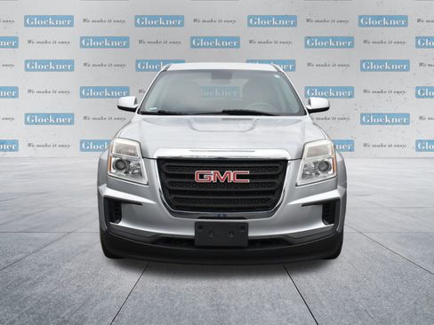Used 2016 GMC Terrain SLE image 2