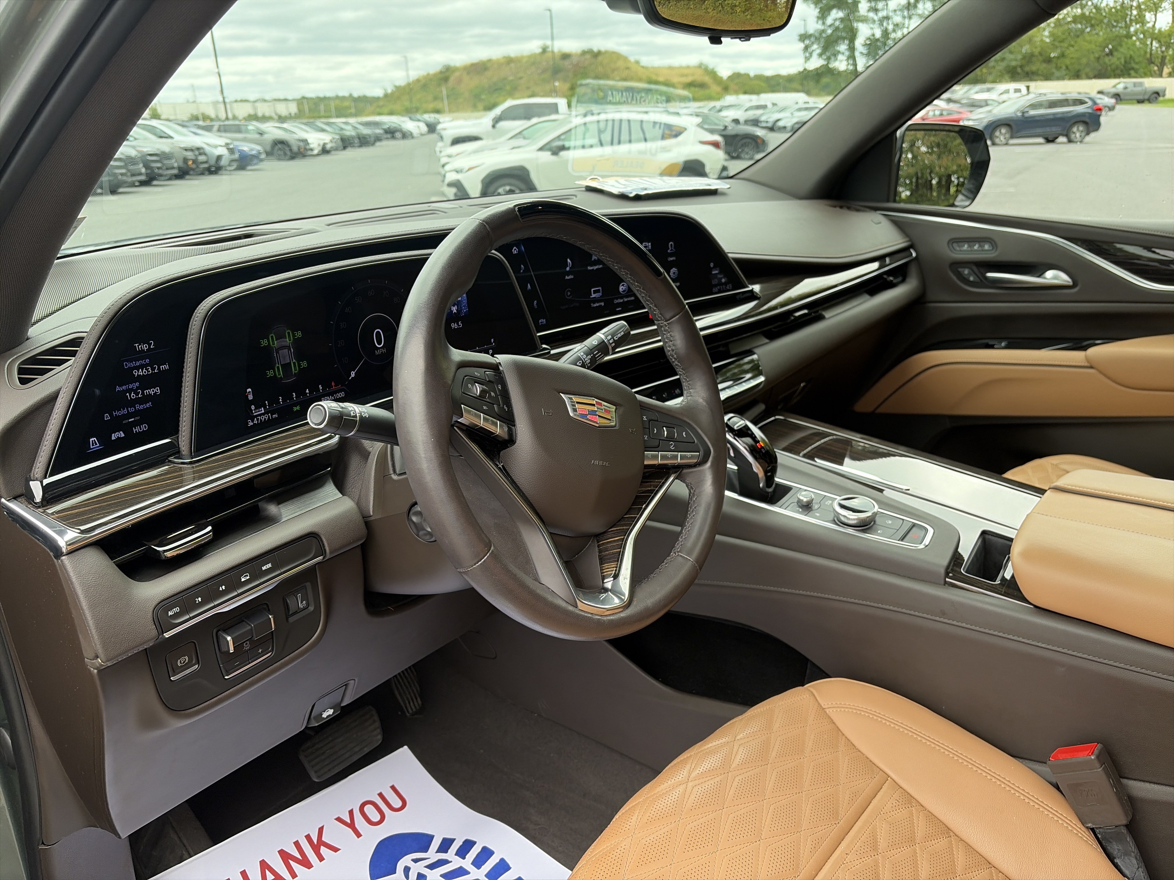 Used 2023 Cadillac Escalade ESV Premium Luxury w/ Performance Package AWD/4WD image 19