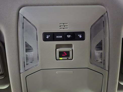 Used 2024 Toyota RAV4 XLE image 22