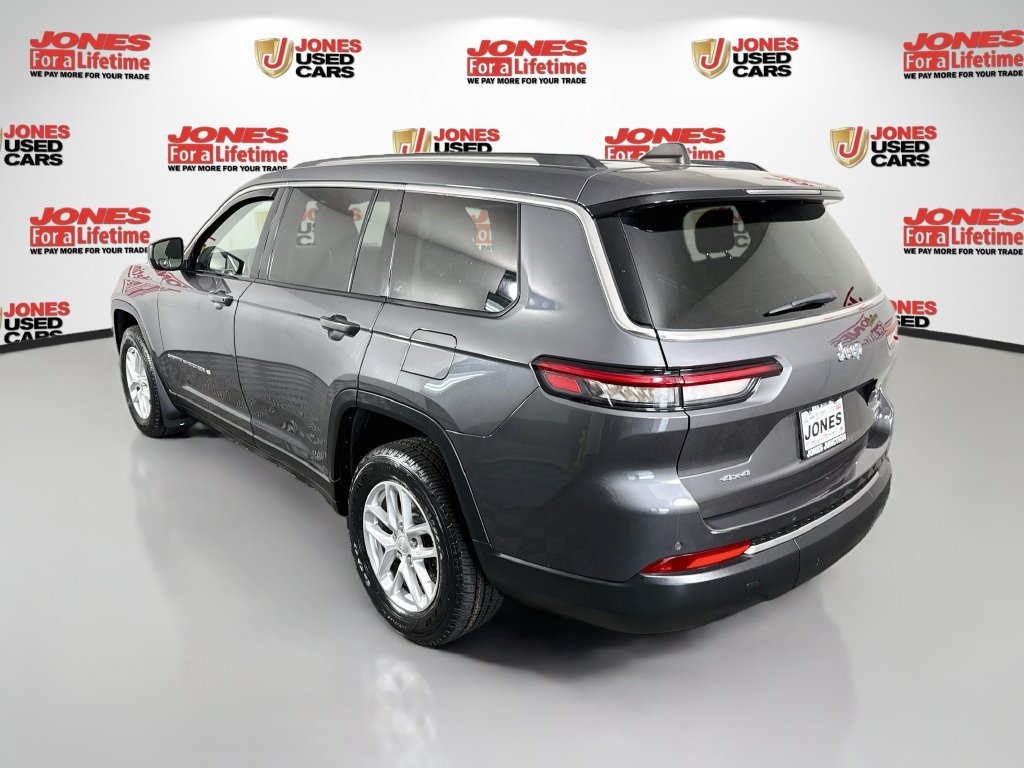 Used 2023 Jeep Grand Cherokee L Laredo AWD/4WD image 2