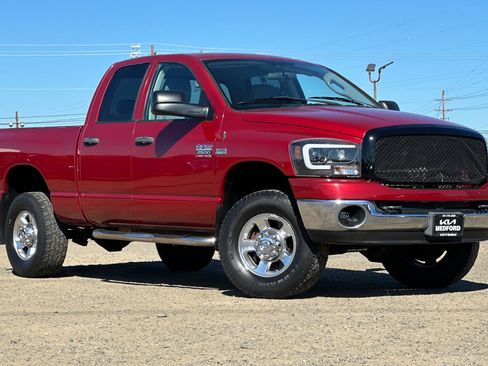 Used 2008 Dodge Ram 2500 Truck SLT w/ Trailer Tow Group AWD/4WD image 2