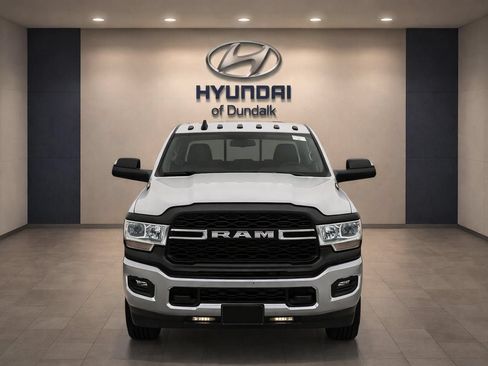 Used 2022 RAM 2500 Tradesman AWD/4WD image 5