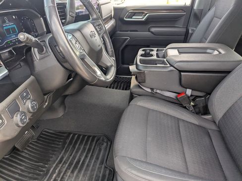 Used 2023 Chevrolet Silverado 1500 RST image 24