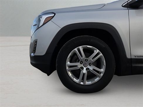 Used 2021 GMC Terrain SLE w/ Driver Convenience Package image 14