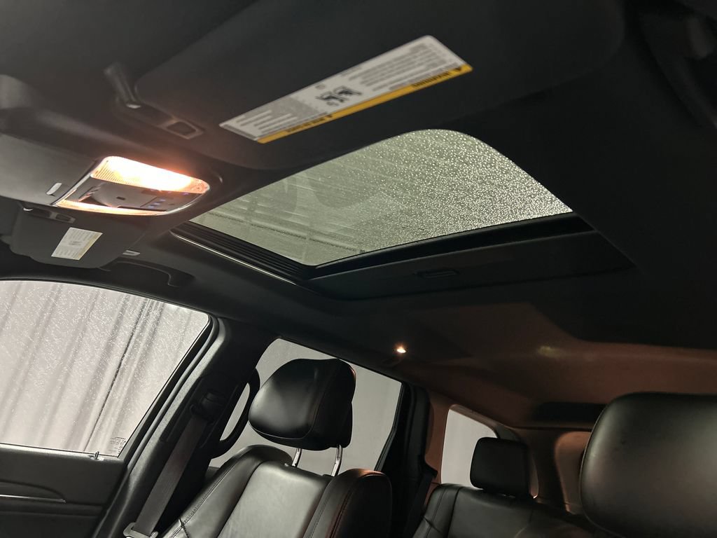 Used 2020 Jeep Grand Cherokee Limited AWD/4WD image 21