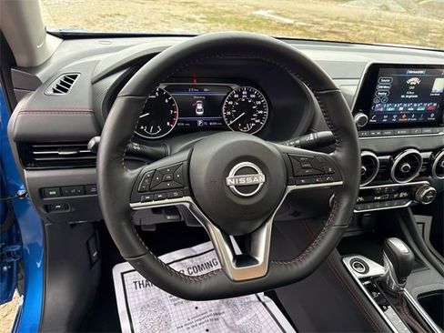 Certified 2025 Nissan Sentra SR w/ SR Premium Package image 22