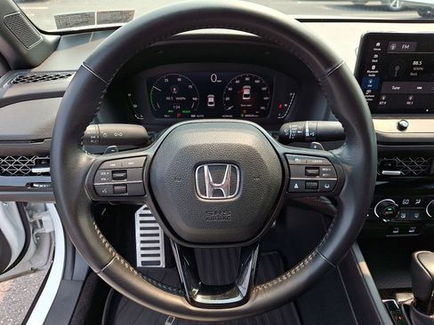 Certified 2023 Honda Accord Sport image 19