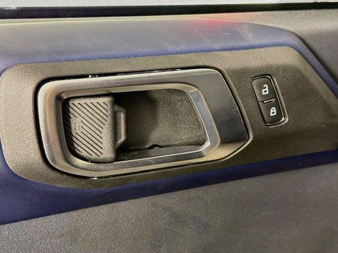 Used 2025 Ford Bronco Raptor AWD/4WD image 24