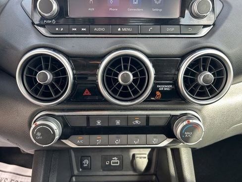 Used 2024 Nissan Sentra S image 26