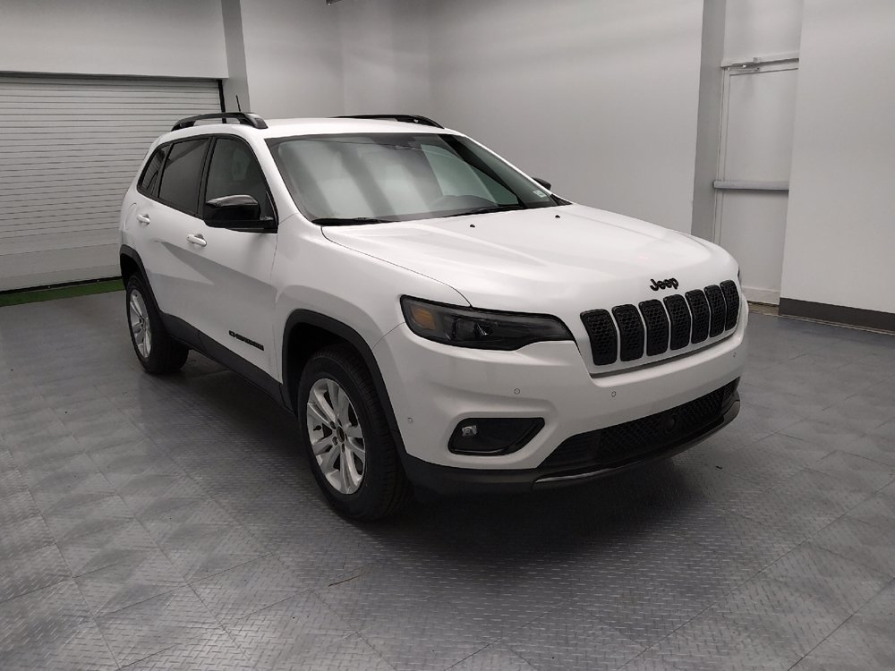 Used 2023 Jeep Cherokee Altitude Lux AWD/4WD image 13