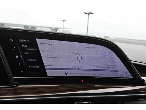 Used 2023 Cadillac Escalade Premium Luxury AWD/4WD image 24