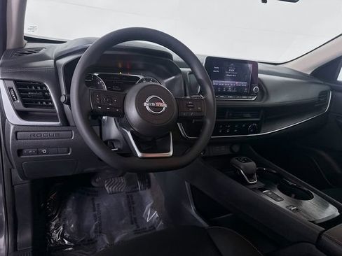 Certified 2024 Nissan Rogue S image 11