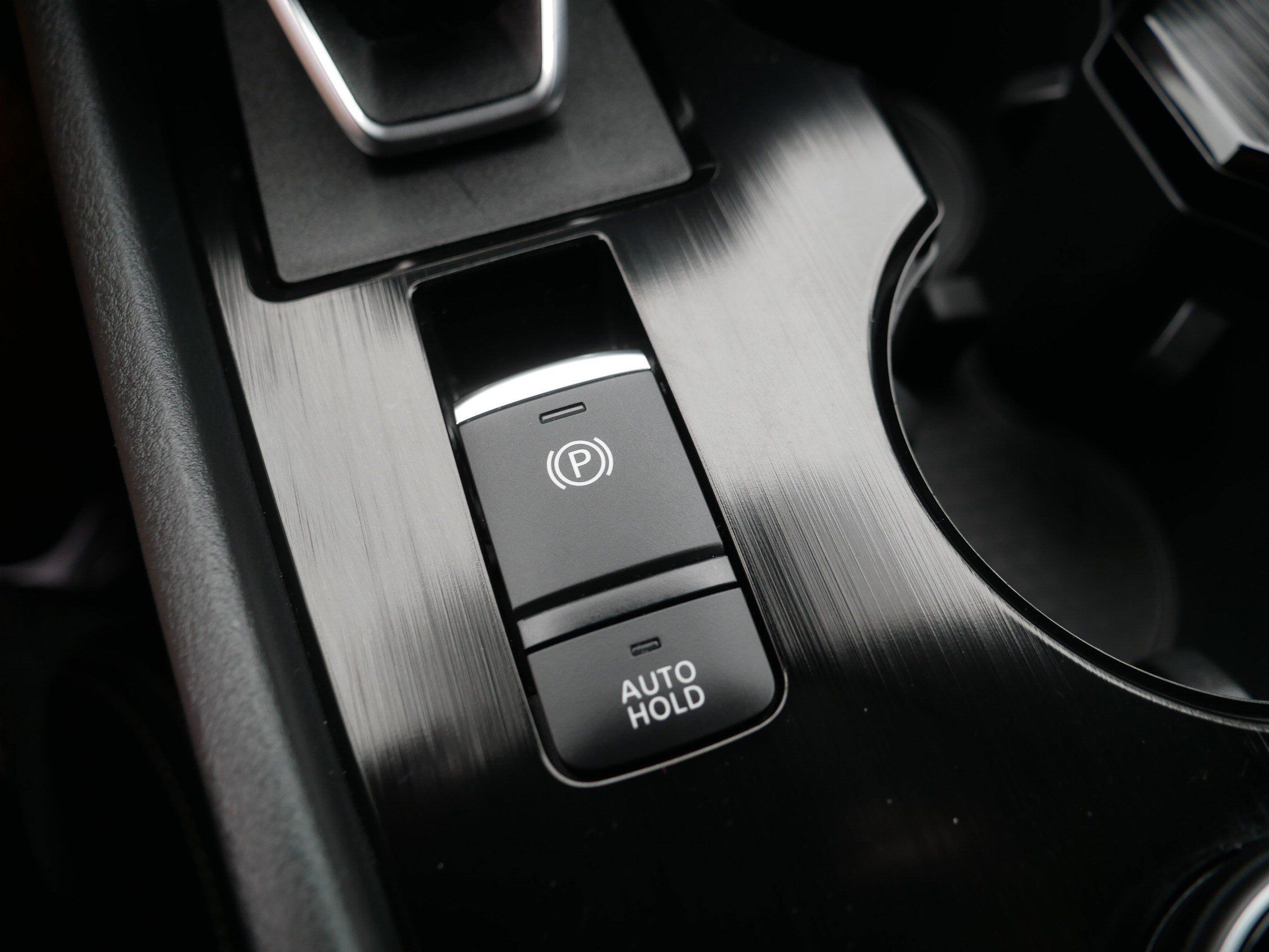 Certified 2023 Nissan Rogue SV AWD/4WD image 32