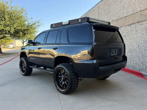 Used 2018 Chevrolet Tahoe LT w/ Luxury Package AWD/4WD image 4