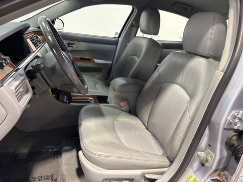 Used 2006 Buick LaCrosse CXL w/ Driver Confidence Package FWD image 19