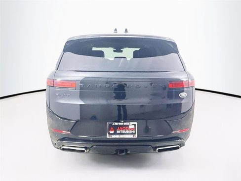 Used 2023 Land Rover Range Rover Sport SE Dynamic AWD/4WD image 22