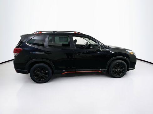 Used 2023 Subaru Forester Sport image 4